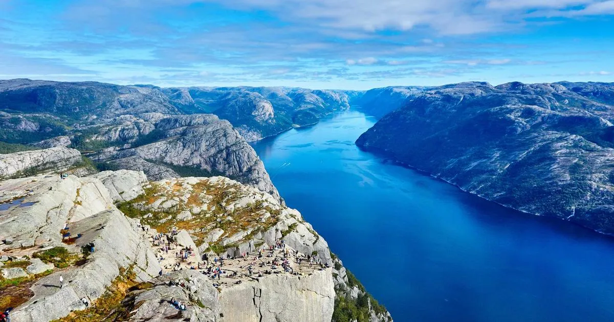 À couteaux tirés 4 : le réalisateur rêve de nombreuses suites, mais Netflix pourrait mettre des bâtons dans les roues